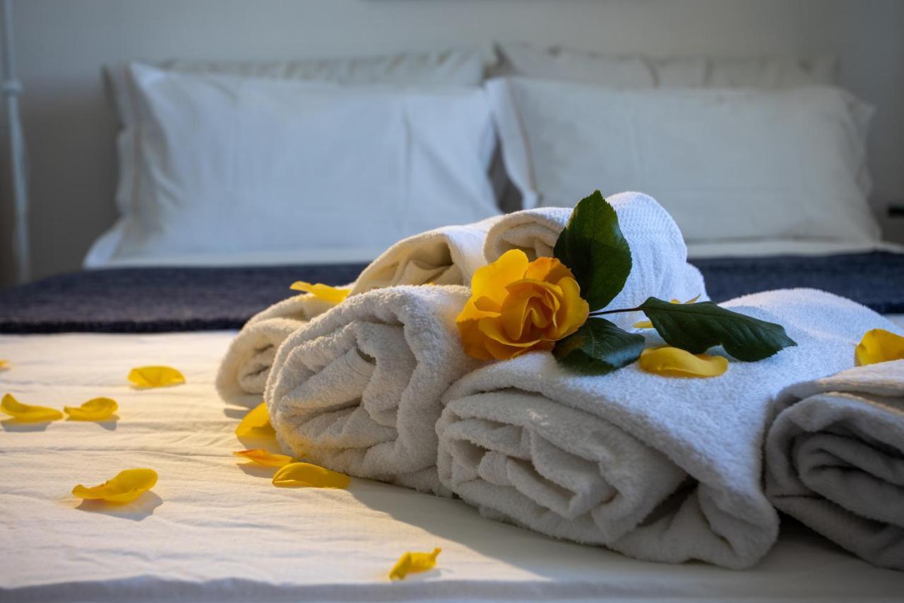 La Principessa Nera B&B Ostra ภายนอก รูปภาพ